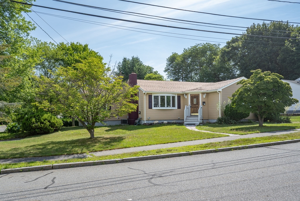 27 Evans Rd