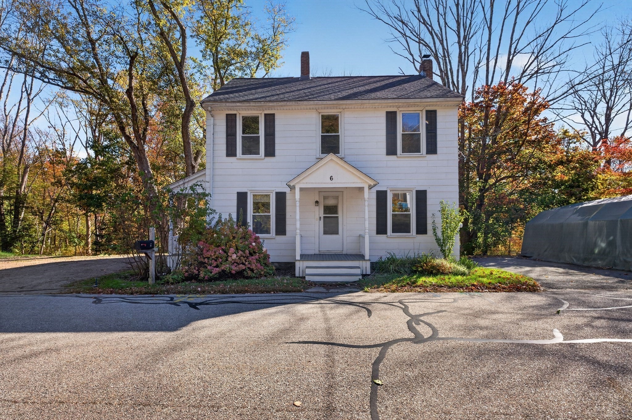 6 Glen Ave