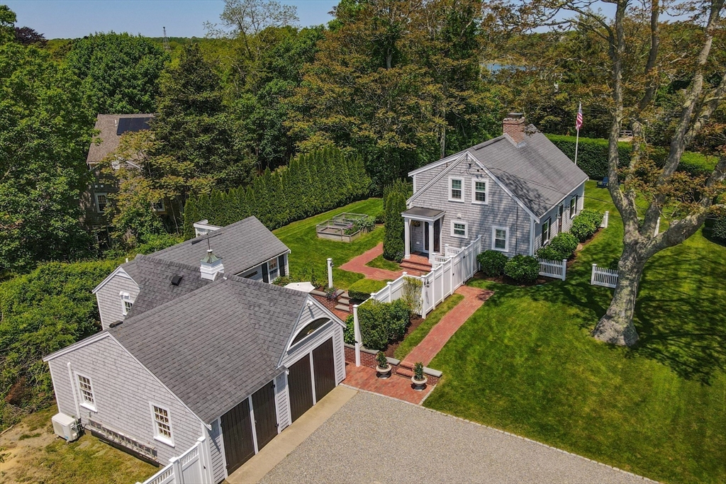 751 Crowell Rd