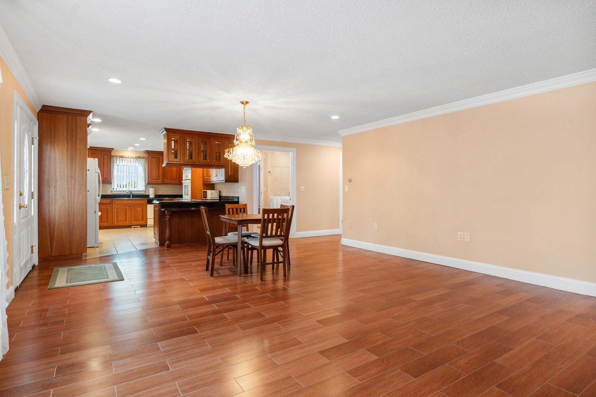 1300 Lakeview Avenue, Dracut, MA Photo #18