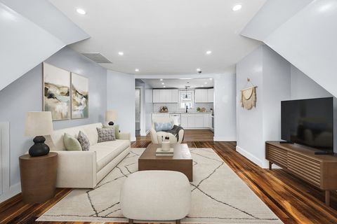 12 Purchase St Taunton MA 02780