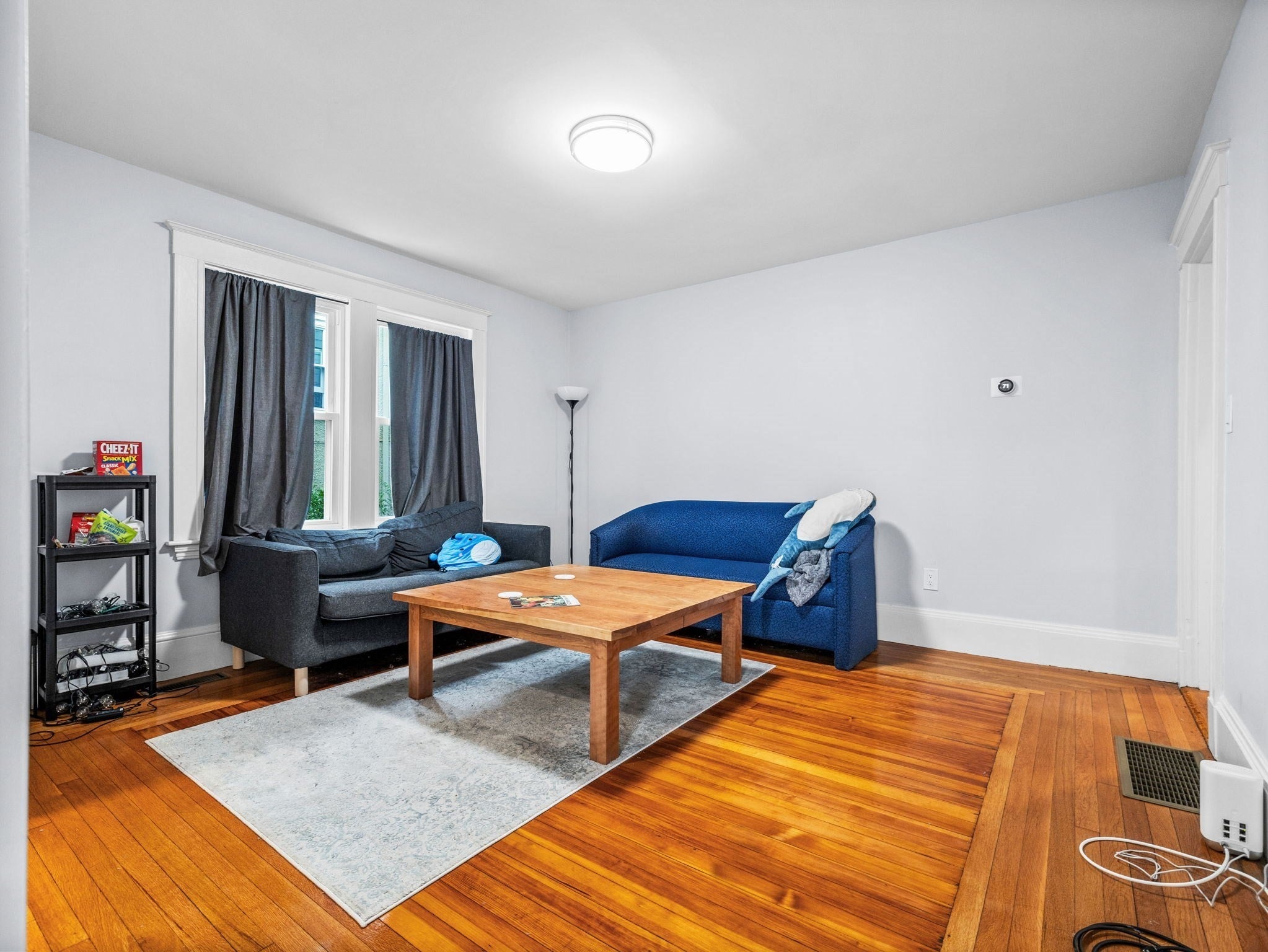 5 Dickson St 1
