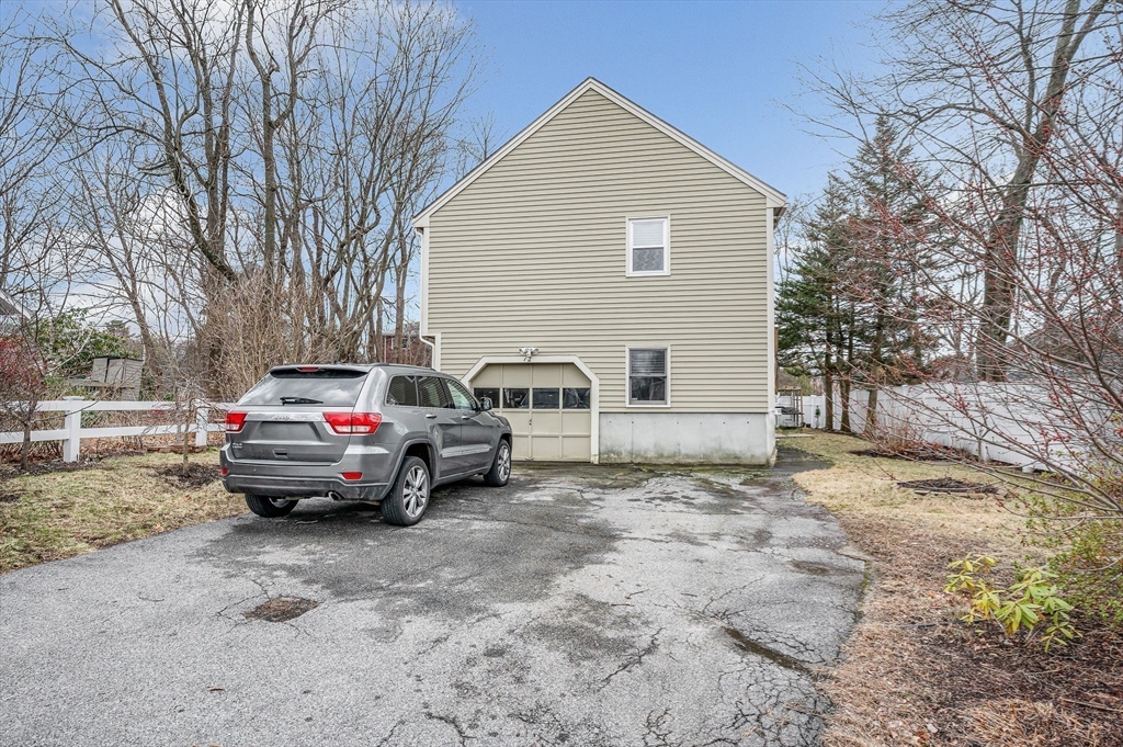 12 Autran Ave