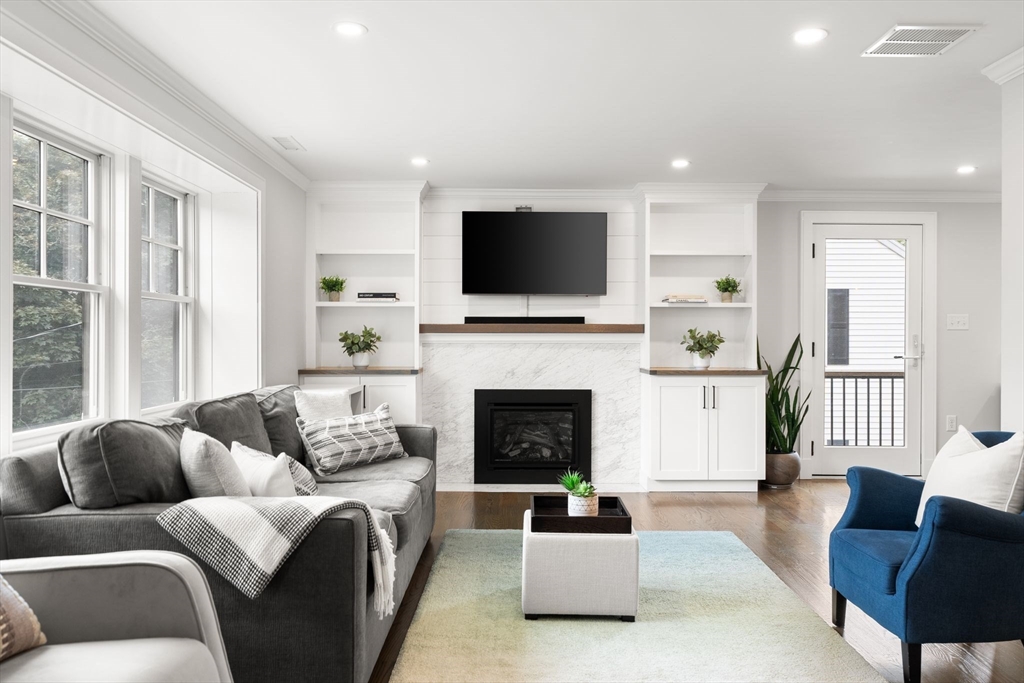 87 Palmer St 87