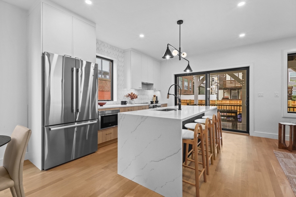 16 Bonair St 16