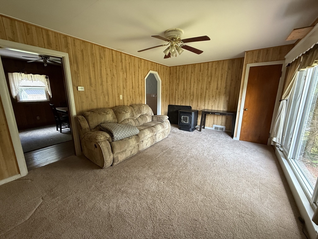 473 Pleasant St