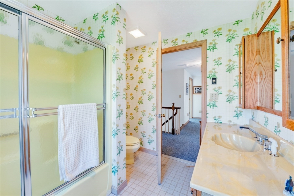 38 Nemasket Rd, Falmouth, MA Photo #27