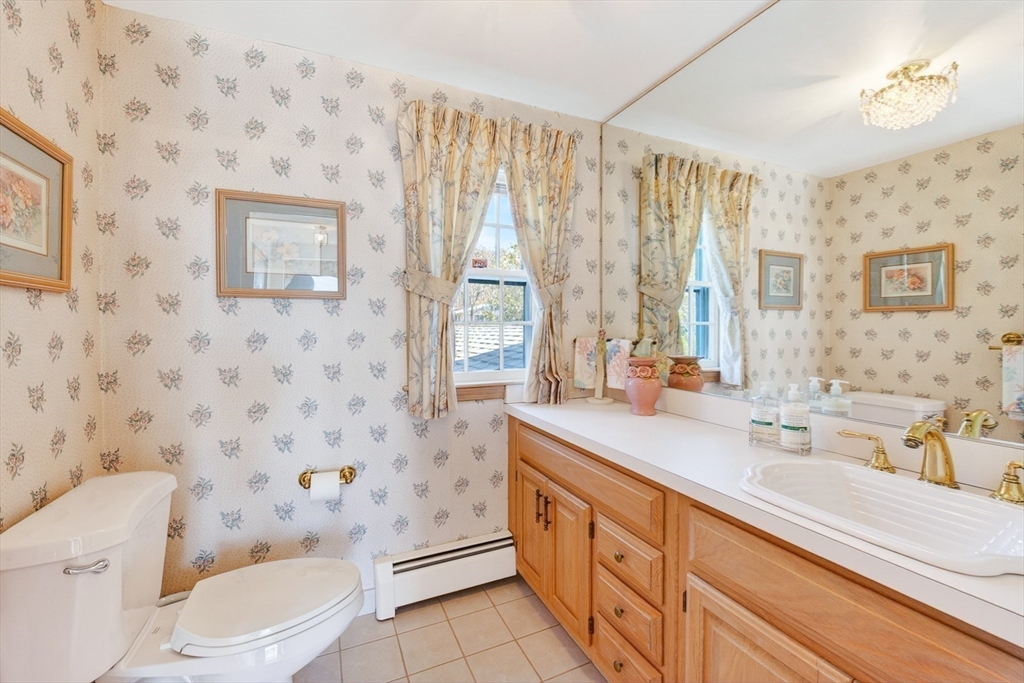 38 Nemasket Rd, Falmouth, MA Photo #16