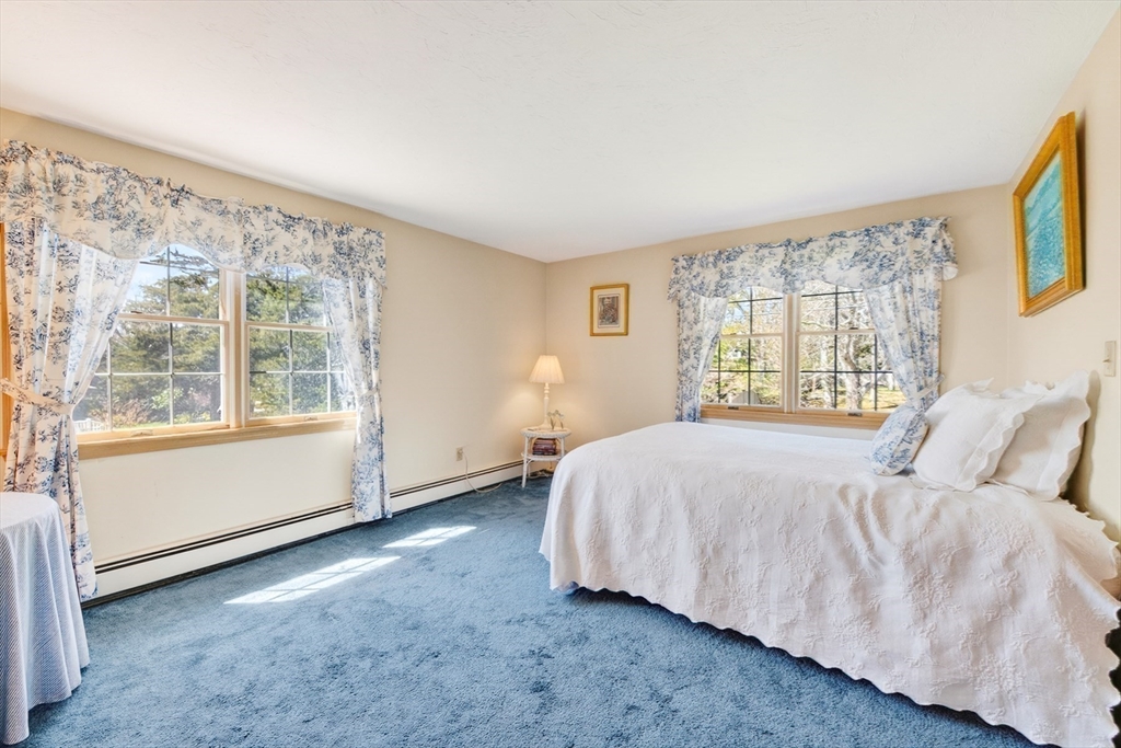 38 Nemasket Rd, Falmouth, MA Photo #25