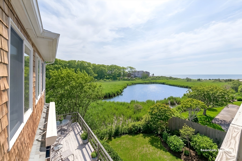 38 Nemasket Rd, Falmouth, MA Photo #5