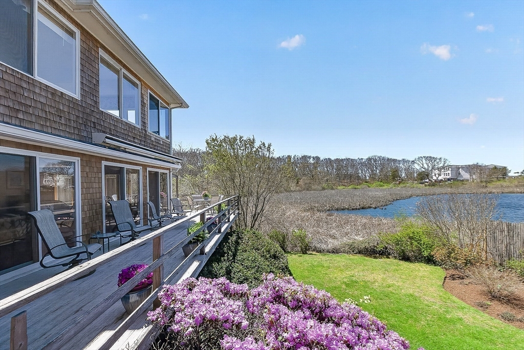 38 Nemasket Rd, Falmouth, MA Photo #10