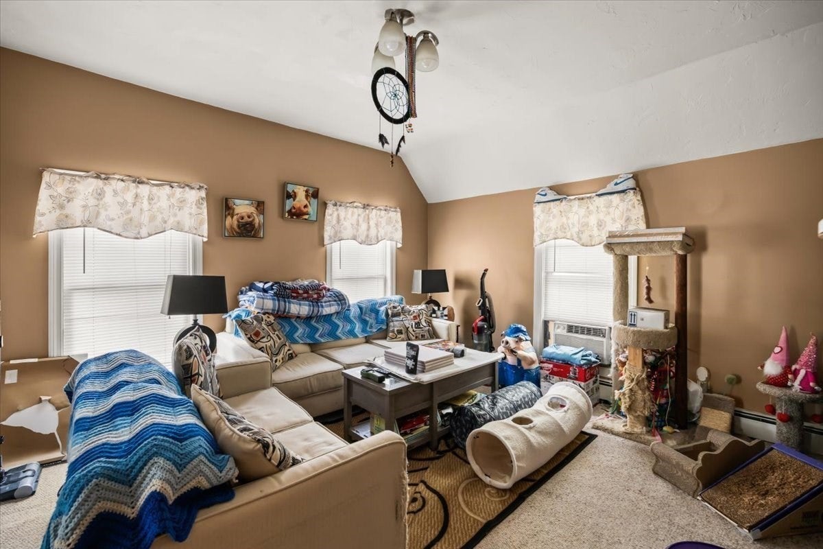 64 Oak St, Taunton, MA, 64 Oak St, Taunton, MA Photo #13