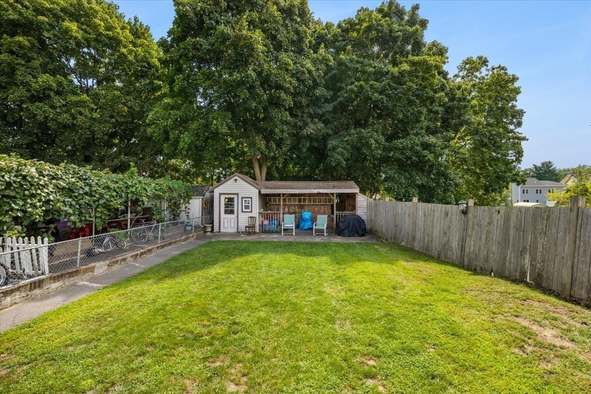 64 Oak St, Taunton, MA, 64 Oak St, Taunton, MA Photo #31