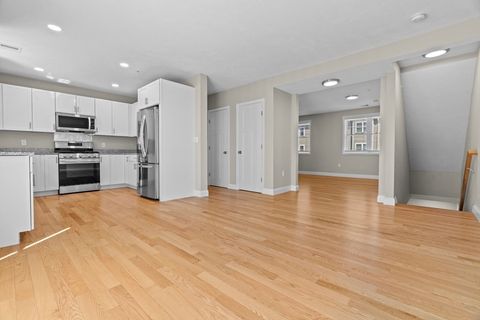7 Gorham 10 Chelmsford MA 01824