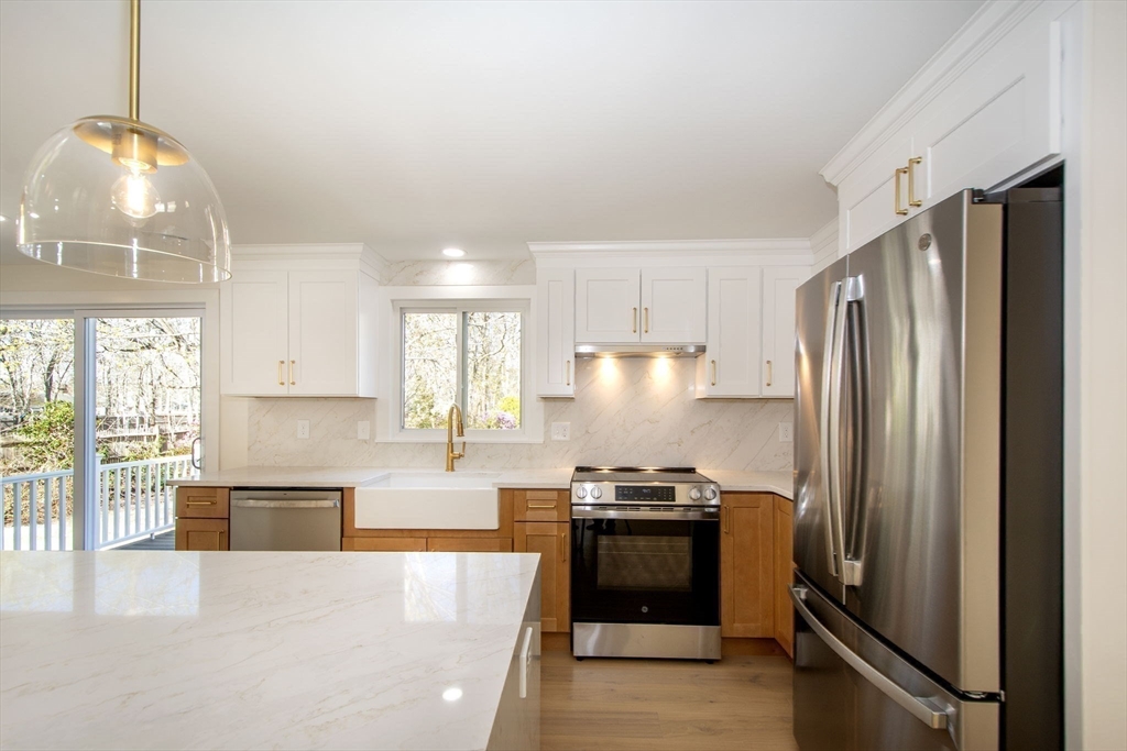 1066 Millstone Rd