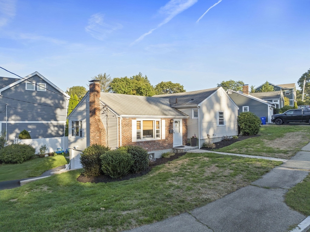 17 Badger Cir