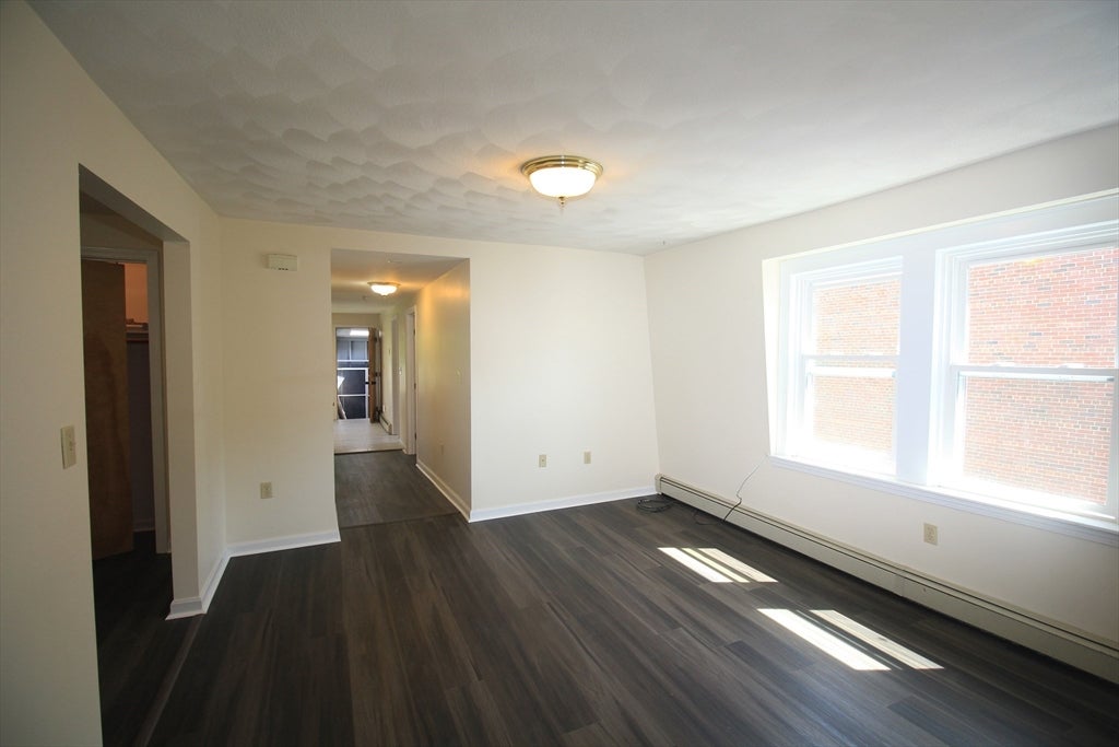 21 Mellen St #3, Cambridge, MA, 21 Mellen St #3, Cambridge, MA Photo #4