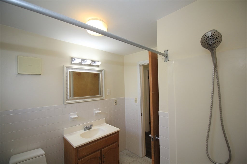21 Mellen St #3, Cambridge, MA, 21 Mellen St #3, Cambridge, MA Photo #3