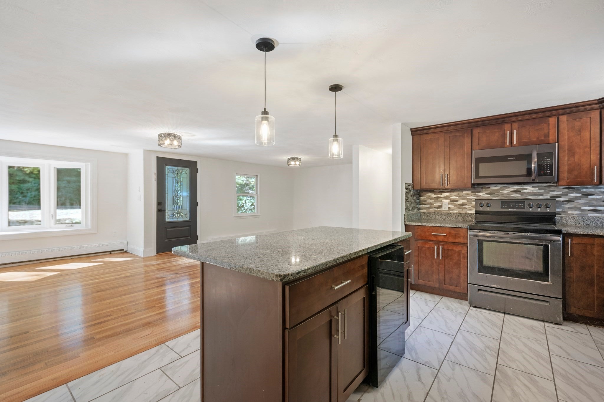57 Brandeis Cir, Halifax, MA, 57 Brandeis Cir, Halifax, MA Photo #10