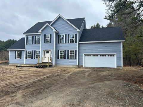 214 Hampshire Rd Methuen MA 01844