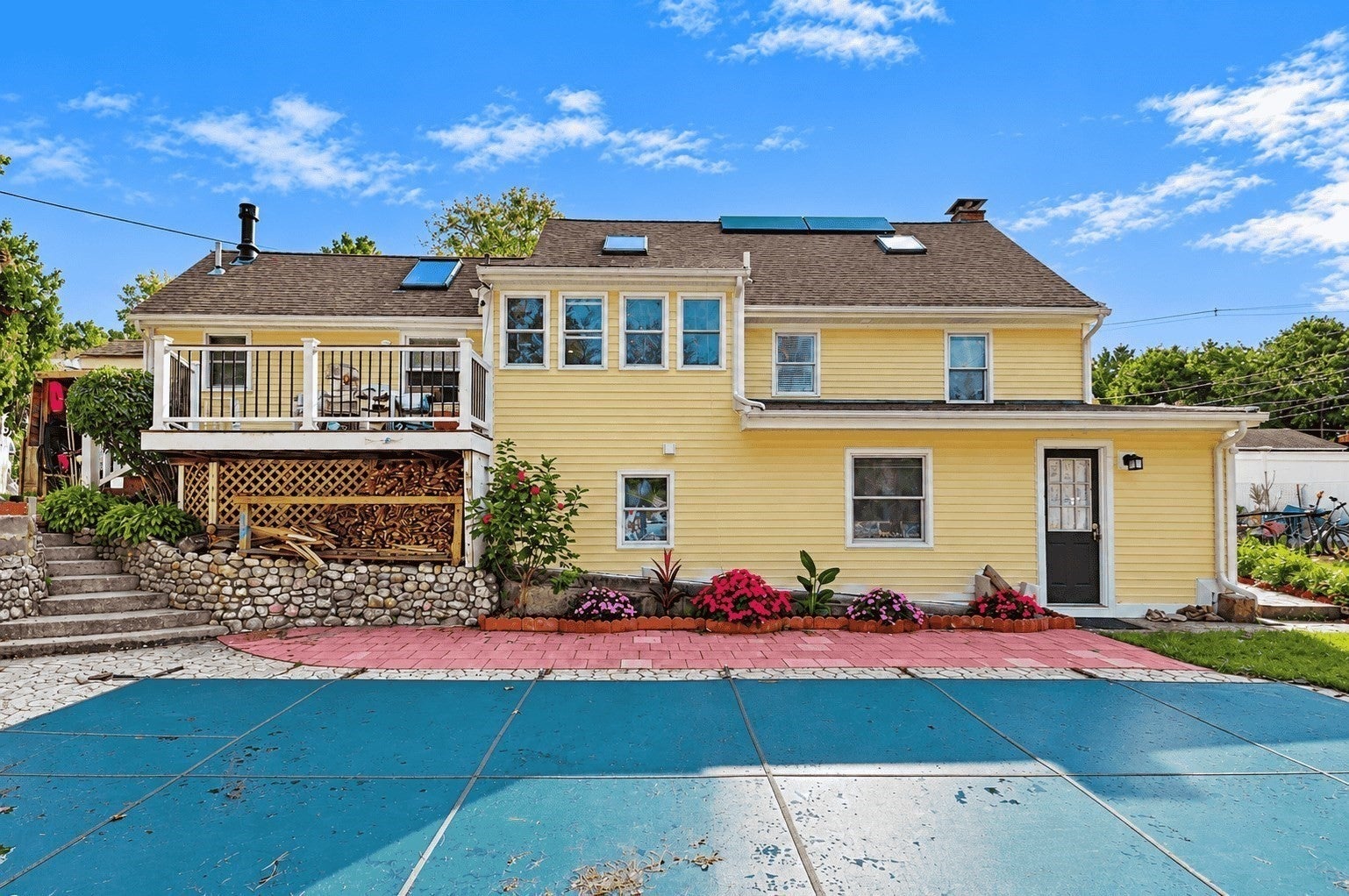 88 N Main St, Bellingham, MA Photo #3