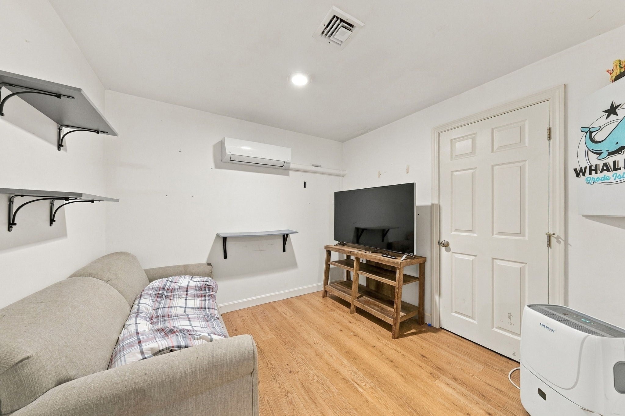 171 Crandall Rd, Tiverton, RI Photo #24