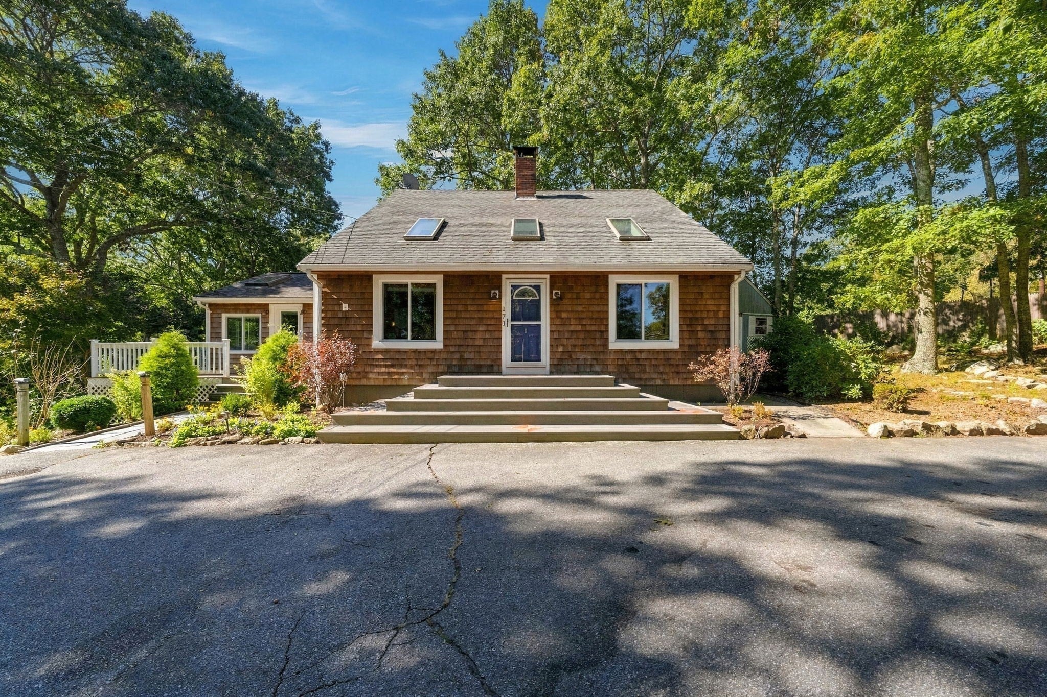 171 Crandall Rd