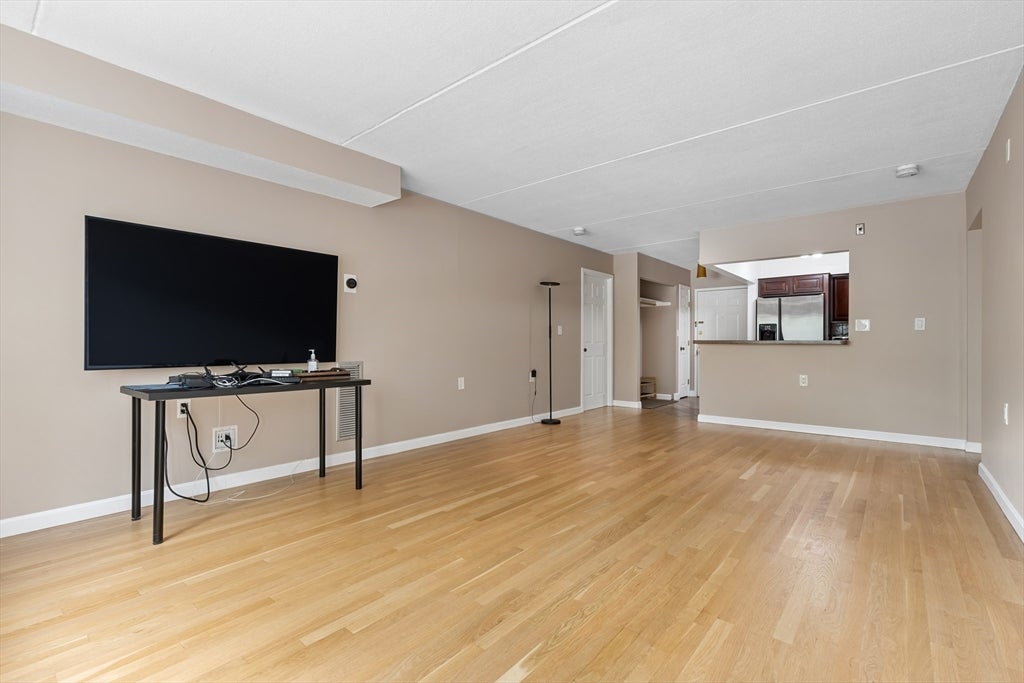 4975 Washington St #209, Boston, MA Photo #5