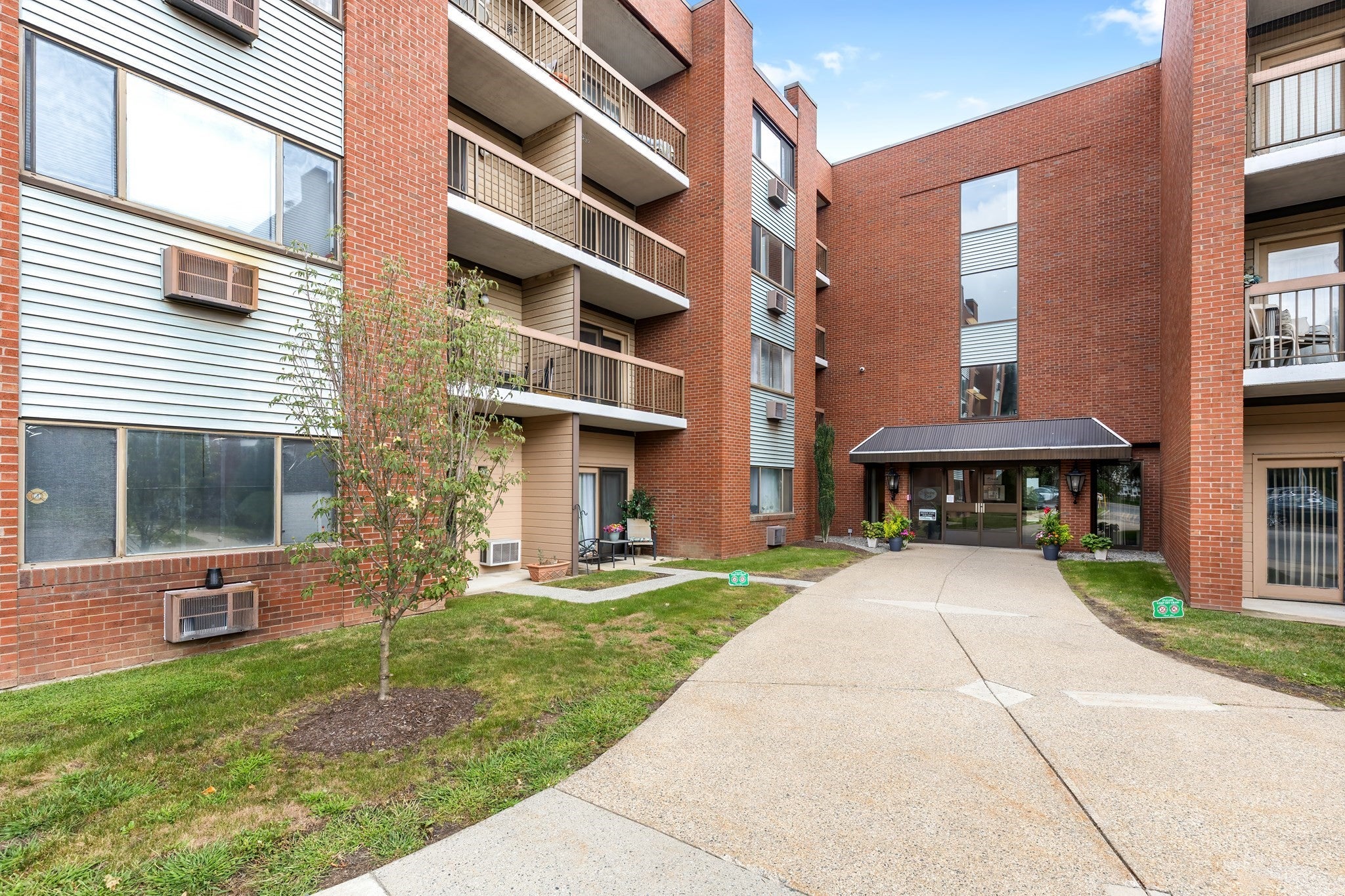 4975 Washington St #209, Boston, MA, 4975 Washington St #209, Boston, MA Photo #20