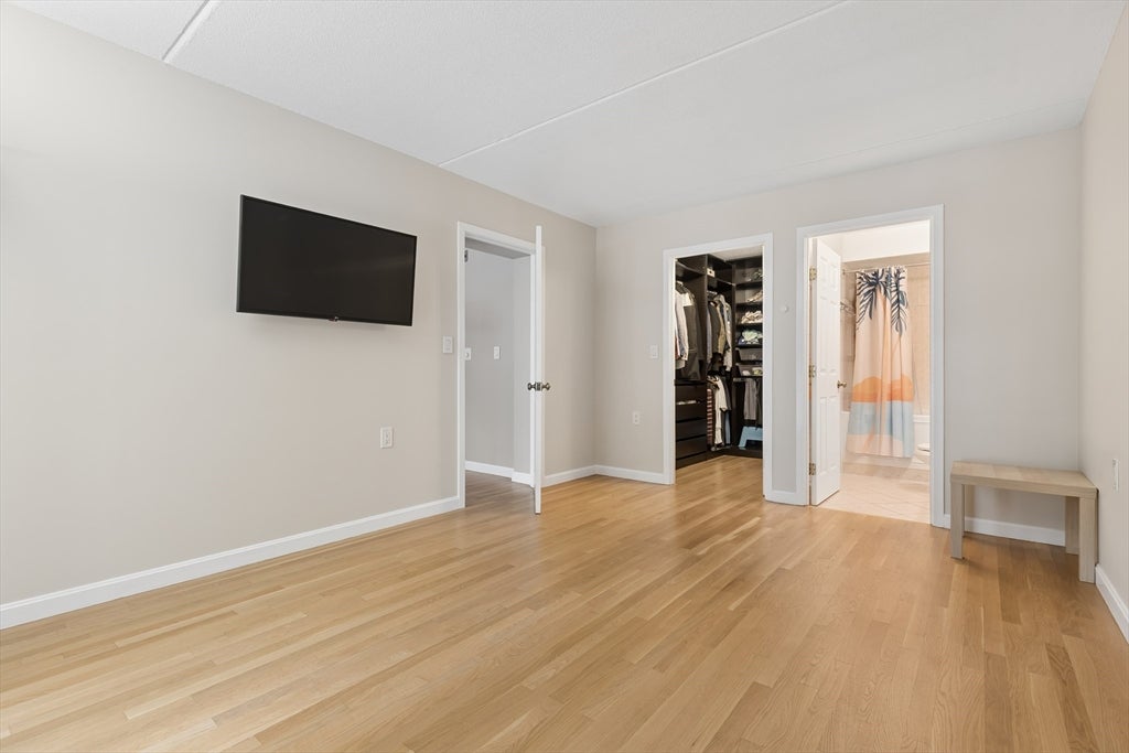 4975 Washington St #209, Boston, MA Photo #9