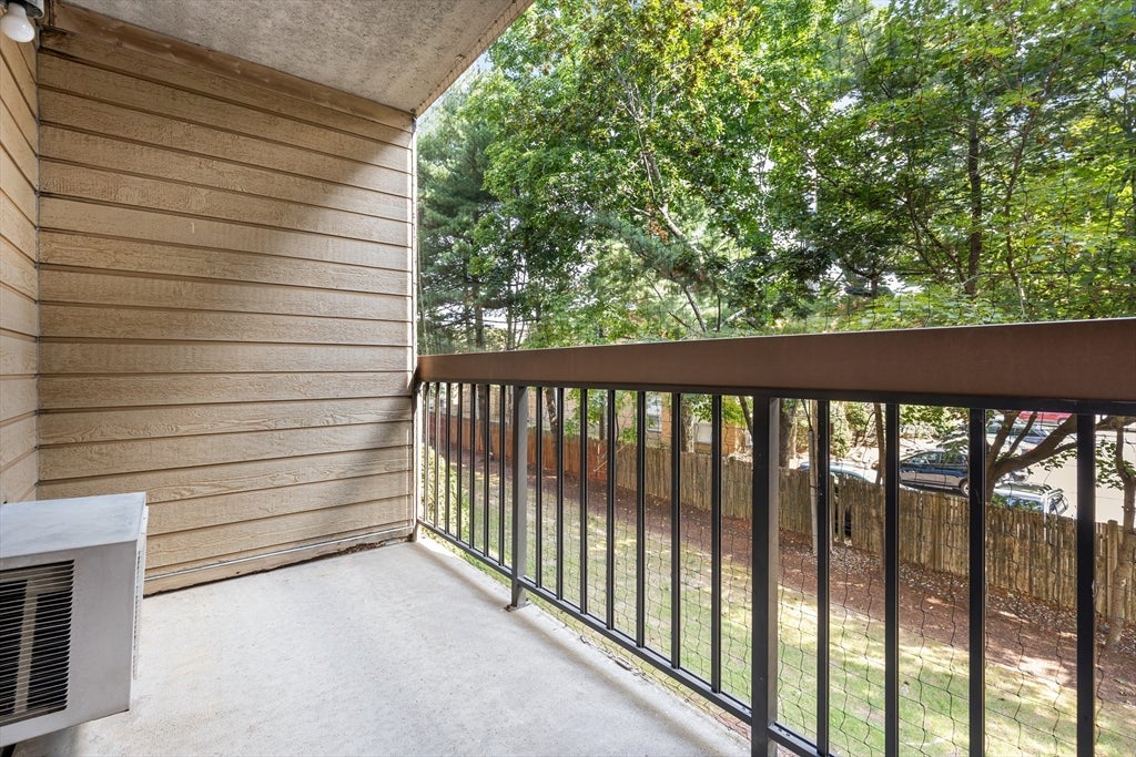 4975 Washington St #209, Boston, MA Photo #8