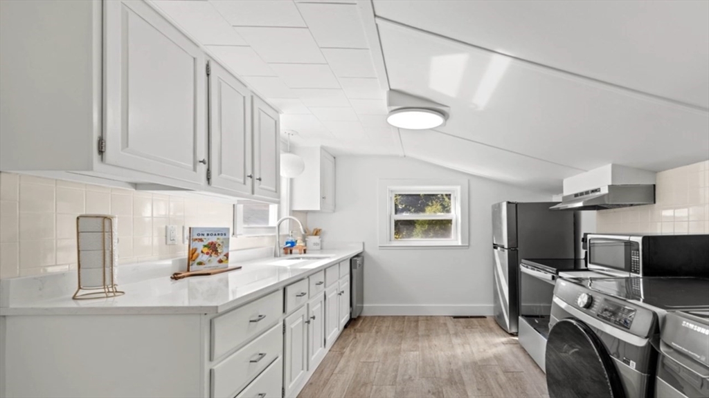 150 Bass Point Rd 150