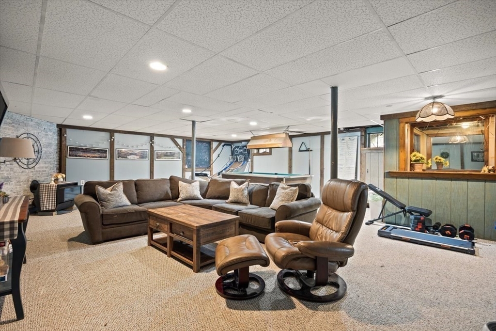 11 Longview Rd, Brockton, MA Photo #32