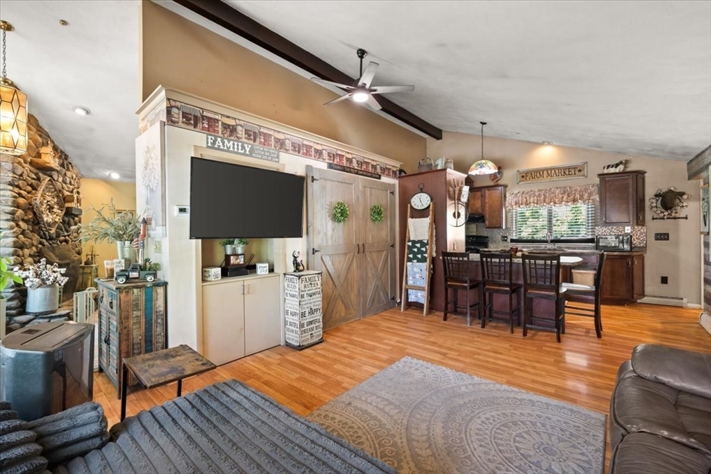 11 Longview Rd