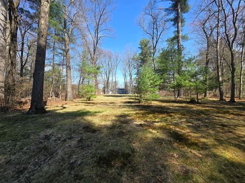 Photo of 2401 Wilbraham Rd, Springfield, MA 01129 (MLS # 73501364)