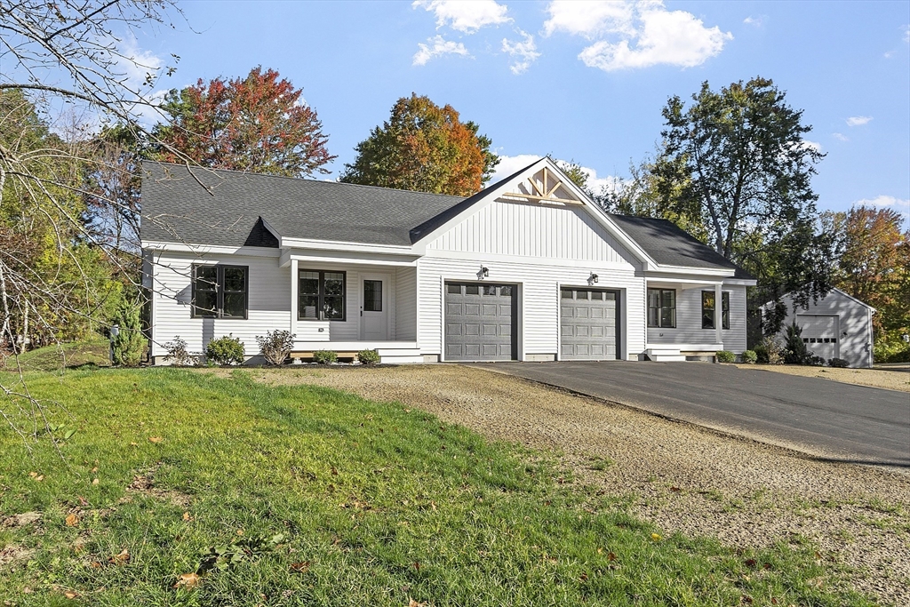 18 Buttonwood Place A