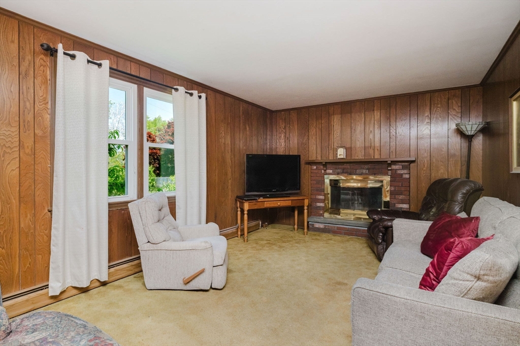 80 Wellesley