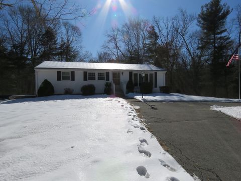 40 Rockland St Easton MA 02356