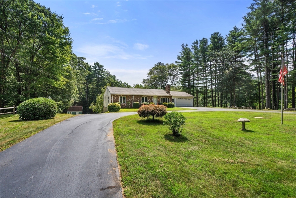 749 Alpine Dr