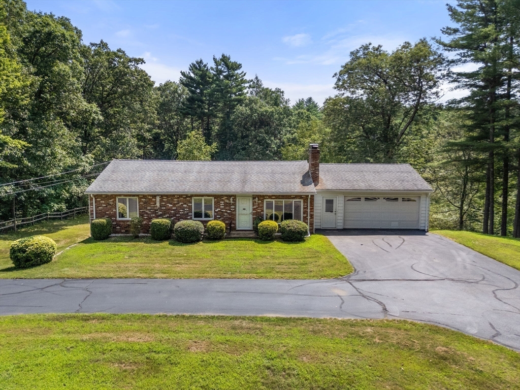 749 Alpine Dr