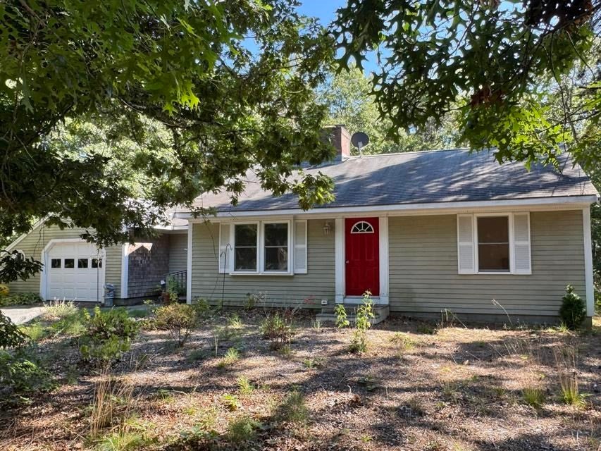 Photo: 165 Kingsbury Beach Road, Eastham, MA Photo: 165 Kingsbury Beach Road, Eastham, MA