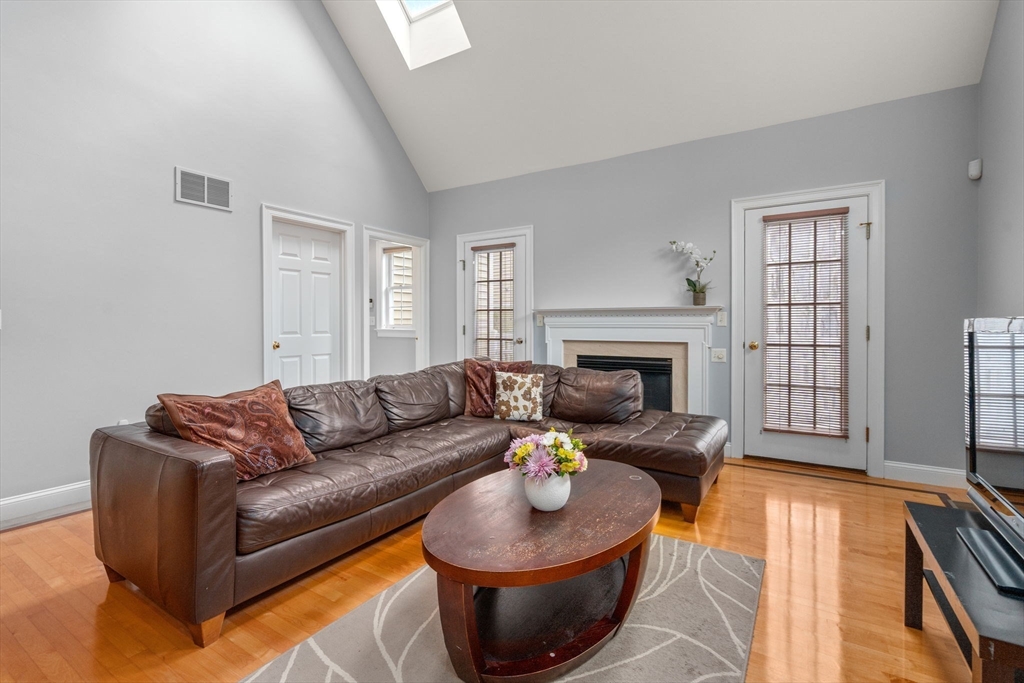 12 Meyer Hill Drive 12