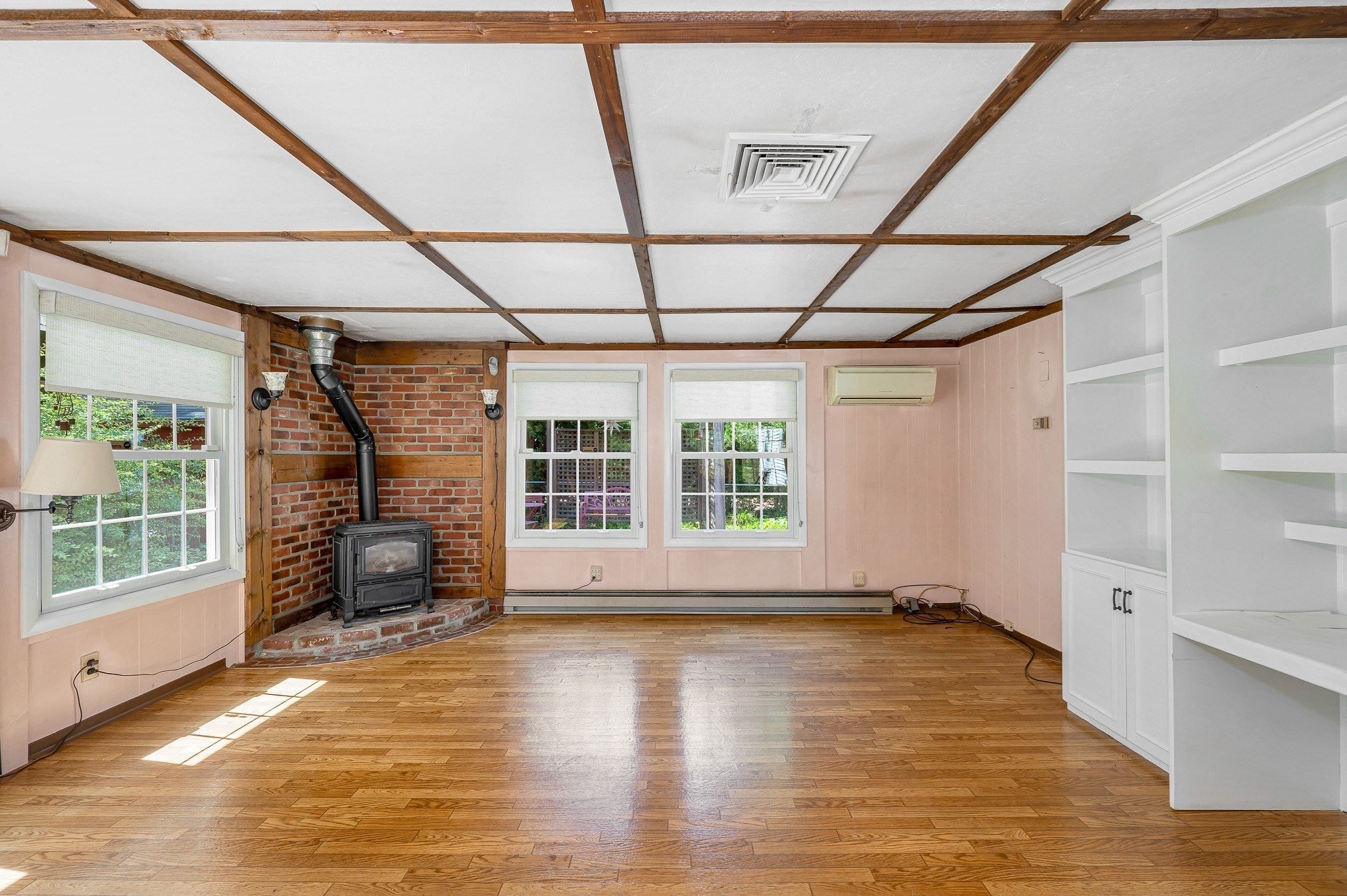 16 Porter Rd, Chelmsford, MA Photo #11