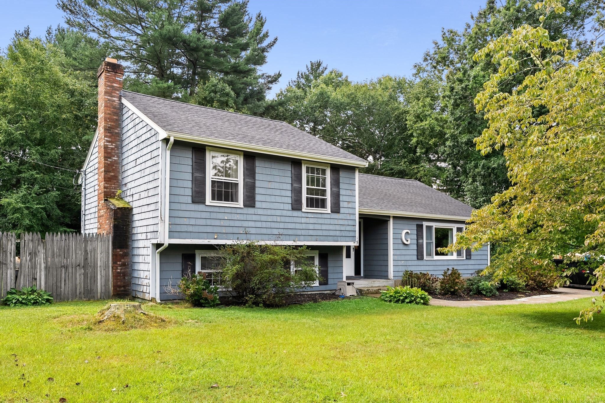 15 Liane Way