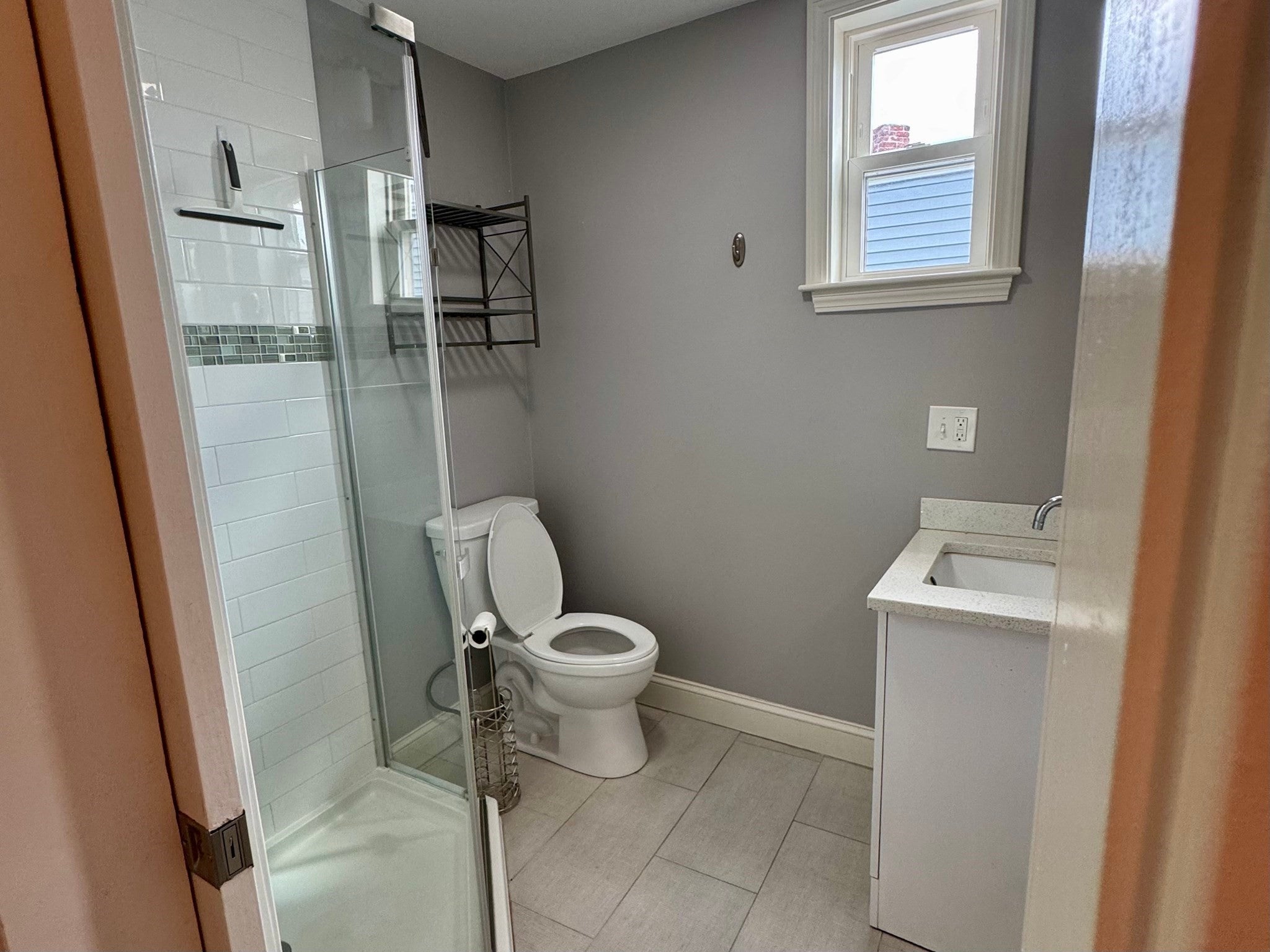 10 Elliott Pl #3R, Peabody, MA Photo #10