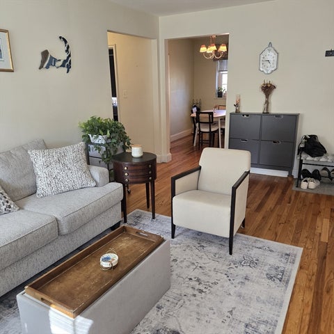 Photo of 31.5 Englewood Ave #3, Brookline, MA 02445 (MLS # 73555082)