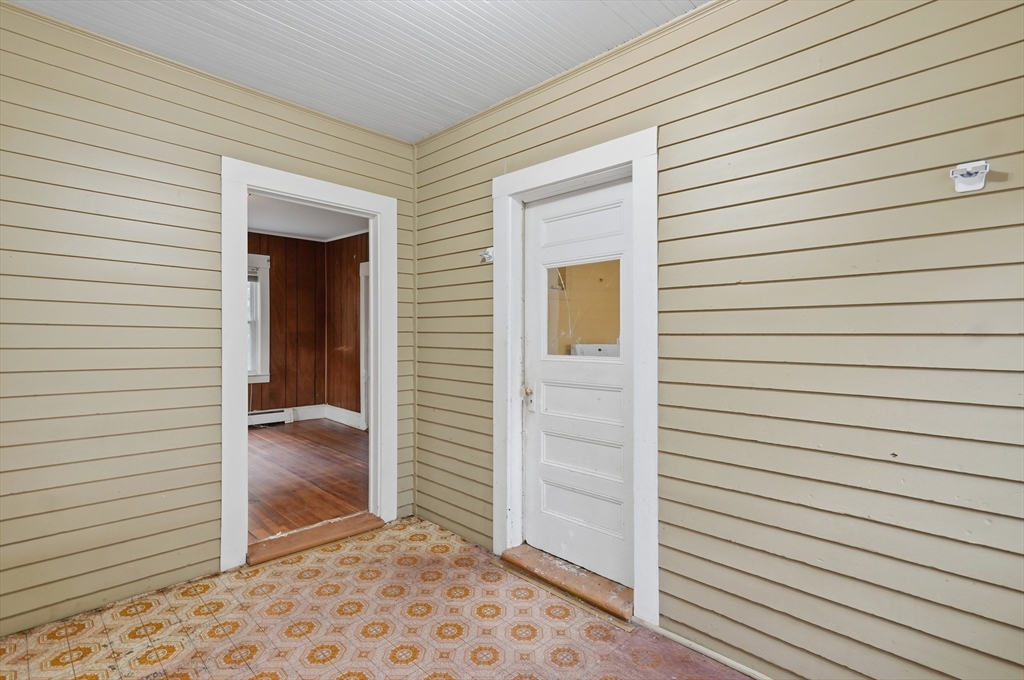 104 Bedford Avenue, Lowell, MA, 104 Bedford Avenue, Lowell, MA Photo #5
