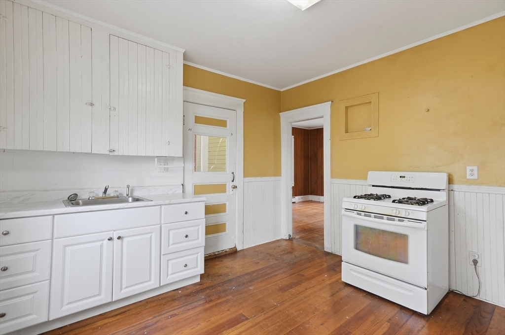 104 Bedford Avenue, Lowell, MA, 104 Bedford Avenue, Lowell, MA Photo #12