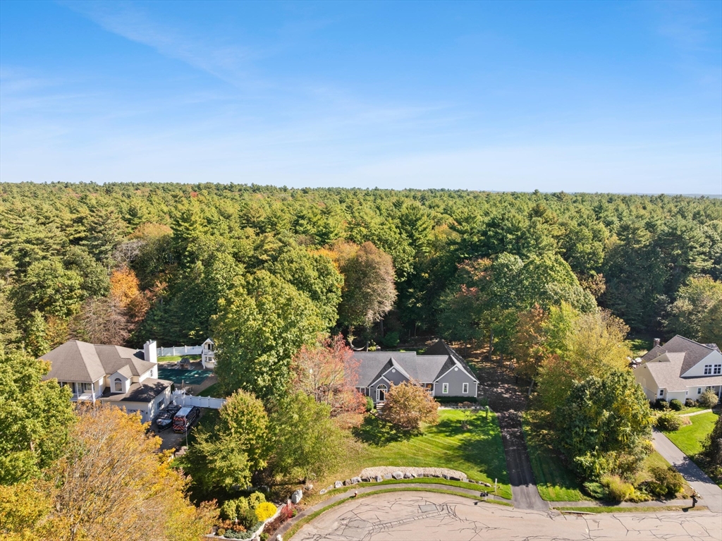 201 Buck Knoll Rd