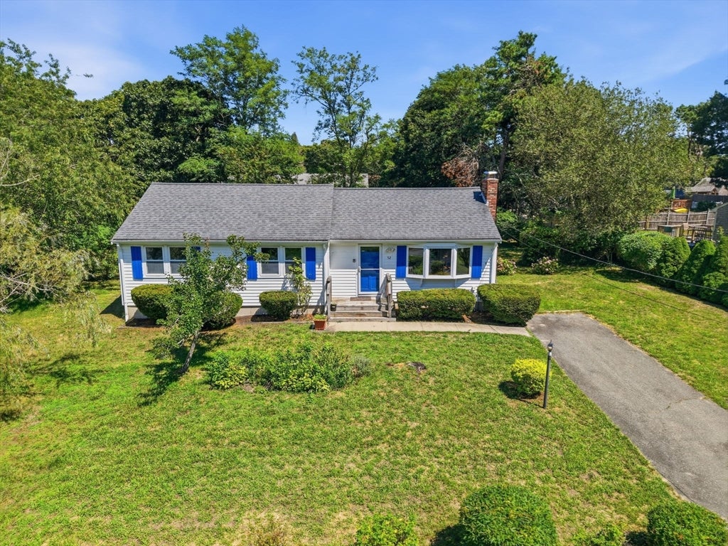 52 Arrowhead Dr, Yarmouth, MA, 52 Arrowhead Dr, Yarmouth, MA Photo #2